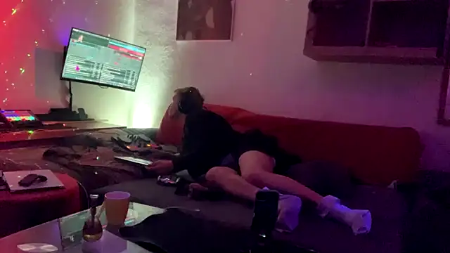 davidgntxxxxx online show from March 21, 2026, 8:35 pm