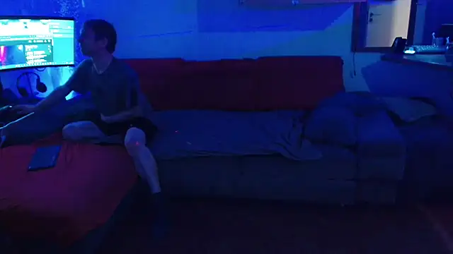 davidgntxxxxx online show from December 5, 2025, 5:33 pm