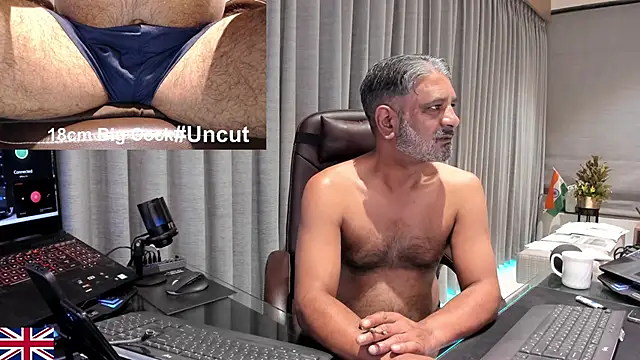 OnlineBossUK online show from February 11, 2026, 2:22 am