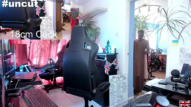 Snapshot of OnlineBossUK chatting on March 21, 2025, 3:35 pm OnlineBossUK online show from March 21, 2025, 3:35 pm