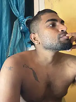 Snapshot of IviedWaster chatting on December 25, 2024, 1:10 am IviedWaster online show from December 25, 2024, 1:10 am