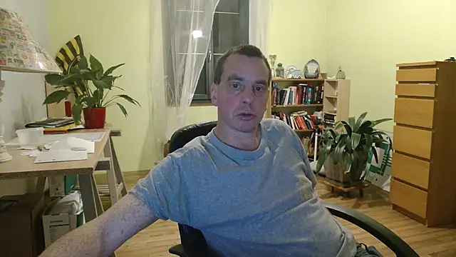 cloupefun online show from December 3, 2024, 4:42 am
