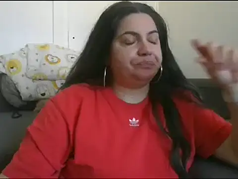 Squirtlady38 online show from February 5, 2025, 2:16 pm