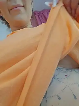 HessaHessy online show from November 21, 2025, 9:08 am