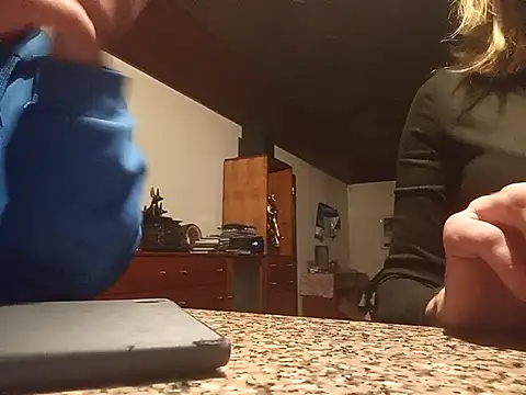 coolkasal online show from April 12, 2026, 8:23 pm