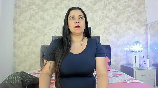 Snapshot of elizabeth_coleman chatting on October 30, 2025, 10:06 pm elizabeth coleman online show from October 30, 2025, 10:06 pm