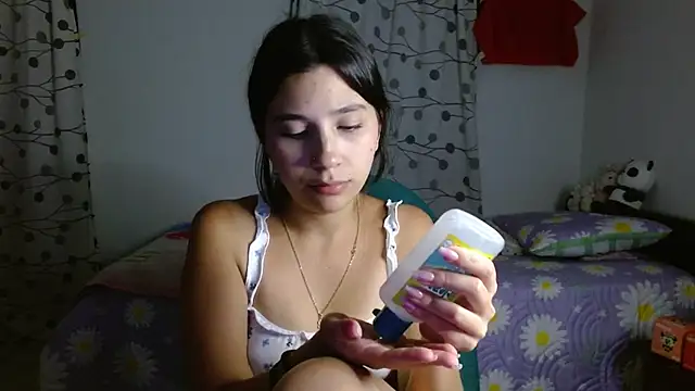 mia  lopez  online show from February 26, 2025, 2:30 am