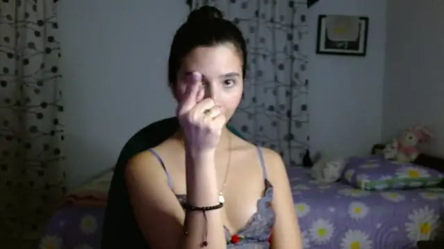 mia  lopez  online show from February 5, 2025, 2:19 am