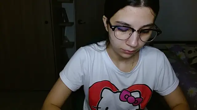 mia  lopez  online show from January 8, 2026, 1:33 am