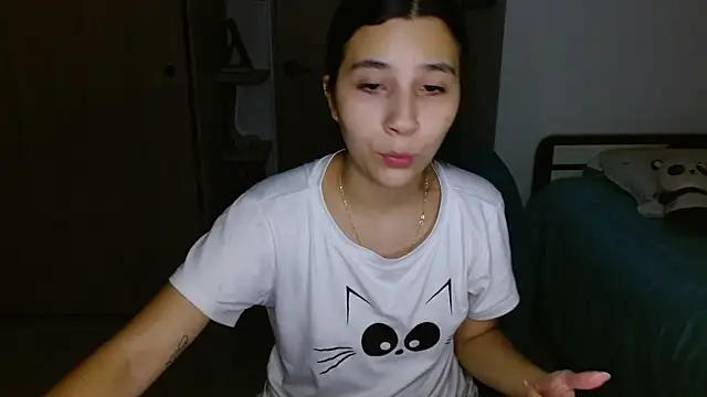 mia  lopez  online show from February 24, 2026, 4:13 am