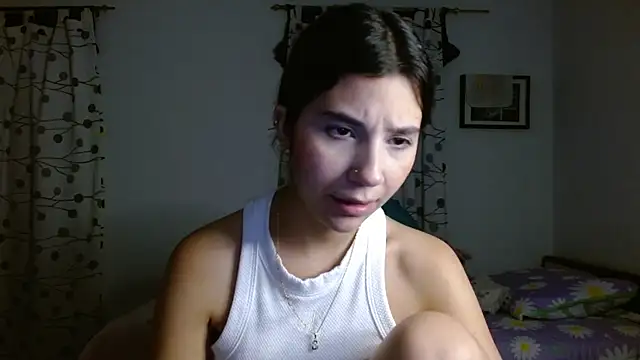 mia  lopez  online show from February 3, 2025, 11:47 pm