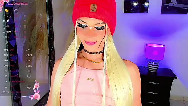 Snapshot of harrleyhott21 chatting on February 12, 2025, 5:26 am harrleyhott21 online show from February 12, 2025, 5:26 am