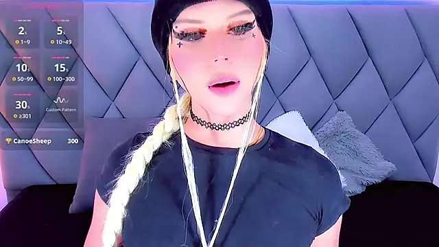 Snapshot of harrleyhott21 chatting on March 14, 2025, 8:53 am harrleyhott21 online show from March 14, 2025, 8:53 am