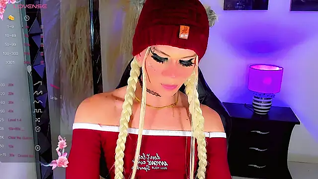 Snapshot of harrleyhott21 chatting on February 7, 2025, 11:45 am harrleyhott21 online show from February 7, 2025, 11:45 am