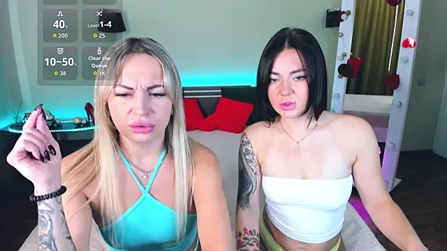 CrazyMilanka online show from October 19, 2025, 8:17 am