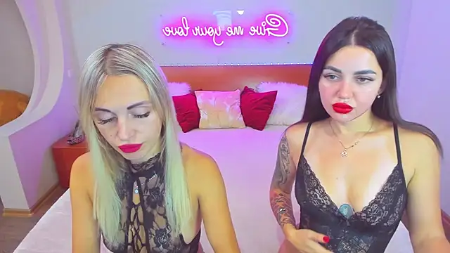 CrazyMilanka online show from September 14, 2025, 8:37 am