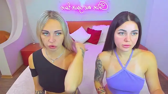 CrazyMilanka online show from September 22, 2025, 7:25 am