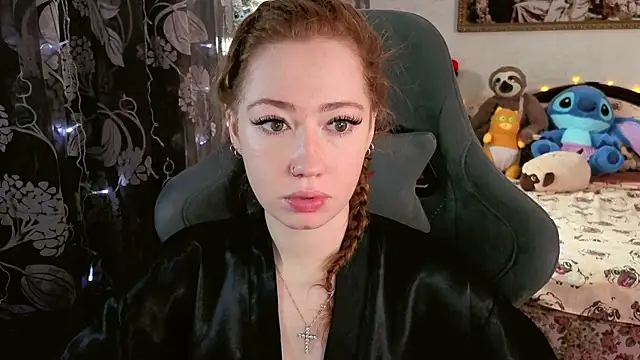 TinaBrook online show from March 23, 2026, 4:45 am