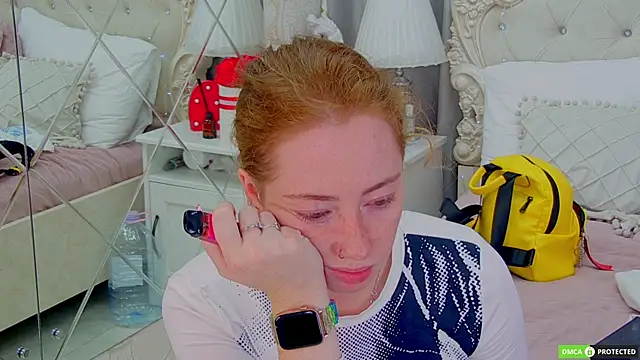 Snapshot of TinaBrook chatting on September 18, 2025, 3:31 am TinaBrook online show from September 18, 2025, 3:31 am