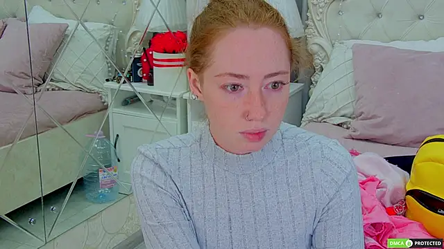 Snapshot of TinaBrook chatting on September 17, 2025, 3:30 am TinaBrook online show from September 17, 2025, 3:30 am