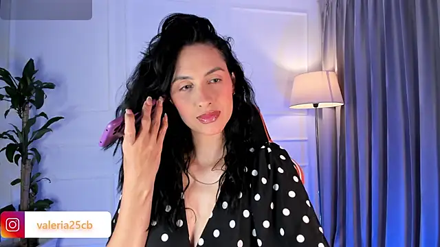 Snapshot of valeriia25_ chatting on January 14, 2025, 11:37 pm valeriia25 online show from January 14, 2025, 11:37 pm