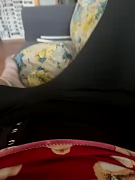 Snapshot of iloss2 chatting on October 27, 2025, 1:34 pm iloss2 online show from October 27, 2025, 1:34 pm