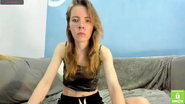 Snapshot of Kalisee_ chatting on December 6, 2024, 5:28 pm Kalisee online show from December 6, 2024, 5:28 pm