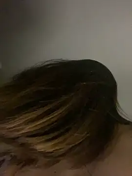 Snapshot of martina_contreras chatting on October 15, 2025, 3:05 am martina contreras online show from October 15, 2025, 3:05 am