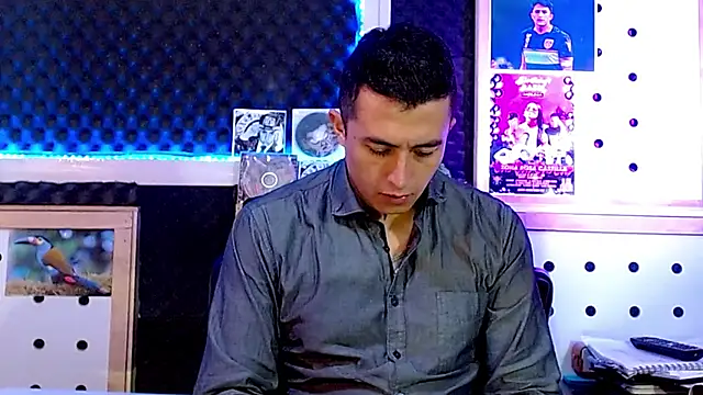 Darko0717 online show from February 20, 2025, 8:58 pm