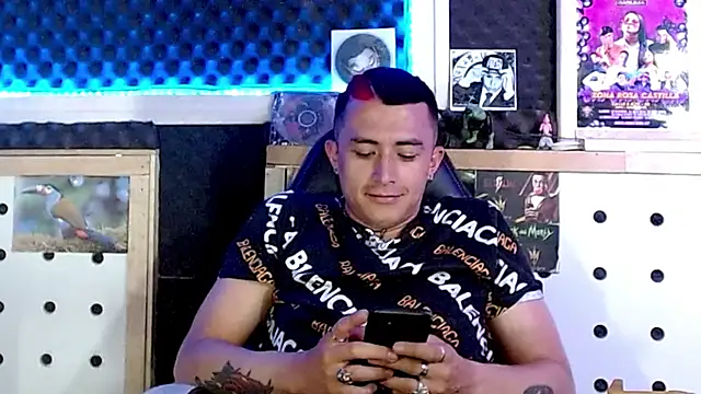 Darko0717 online show from March 19, 2025, 12:26 am