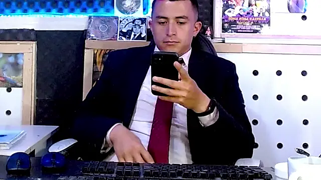 Darko0717 online show from March 19, 2025, 6:34 pm