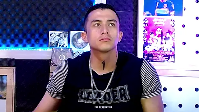 Darko0717 online show from February 17, 2025, 5:44 pm