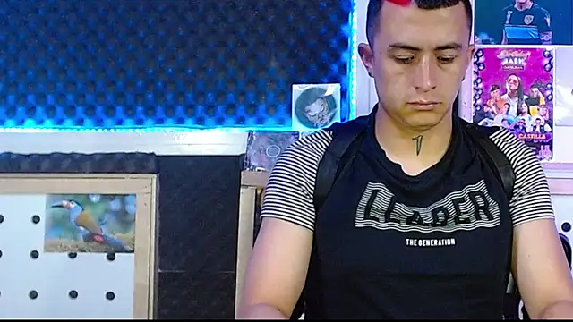 Darko0717 online show from March 21, 2025, 2:18 pm