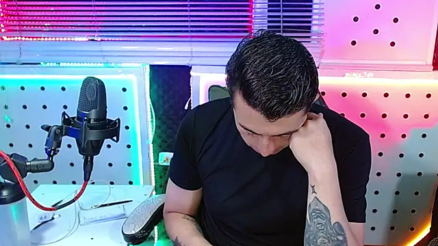 Darko0717 online show from January 11, 2026, 12:17 am