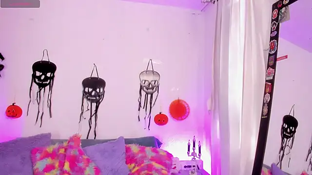 Snapshot of Cata_green chatting on October 3, 2025, 8:21 pm Cata green online show from October 3, 2025, 8:21 pm