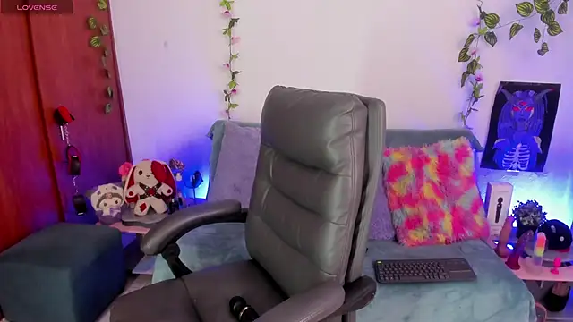 Snapshot of Cata_green chatting on September 30, 2025, 8:15 pm Cata green online show from September 30, 2025, 8:15 pm