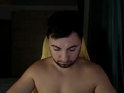 Snapshot of HankMalone chatting on October 10, 2025, 3:29 am HankMalone online show from October 10, 2025, 3:29 am