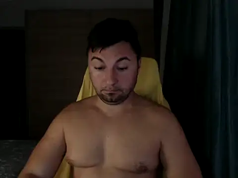 Snapshot of HankMalone chatting on September 29, 2025, 2:07 am HankMalone online show from September 29, 2025, 2:07 am