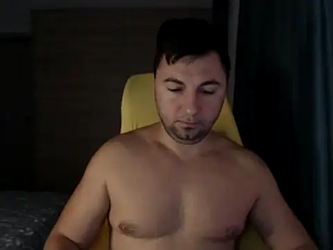 Snapshot of HankMalone chatting on October 5, 2025, 4:03 am HankMalone online show from October 5, 2025, 4:03 am