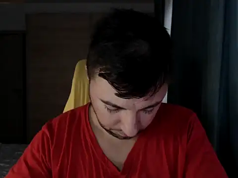 Snapshot of HankMalone chatting on September 30, 2025, 4:40 am HankMalone online show from September 30, 2025, 4:40 am