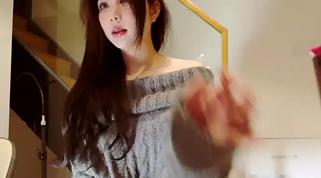 Snapshot of Serena-AU chatting on January 9, 2025, 2:07 pm Serena-AU online show from January 9, 2025, 2:07 pm