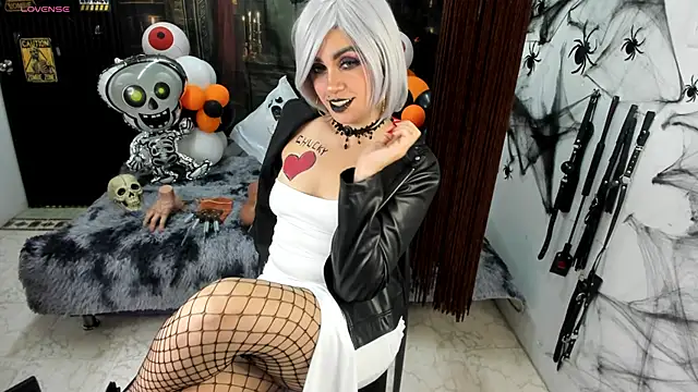 Snapshot of criss_21_ chatting on October 28, 2025, 8:30 pm criss 21  online show from October 28, 2025, 8:30 pm