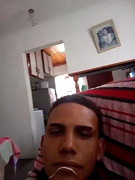 Snapshot of Linex06 chatting on March 1, 2026, 1:00 pm Linex06 online show from March 1, 2026, 1:00 pm