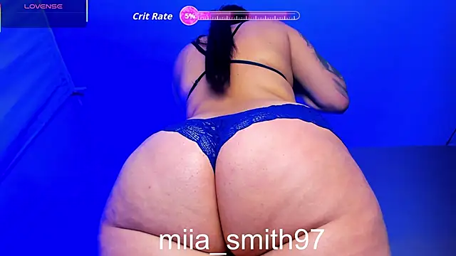 miia-smith97 online show from September 24, 2025, 10:05 pm