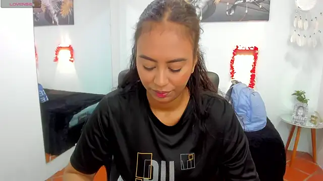 tracycum online show from February 25, 2025, 7:38 pm