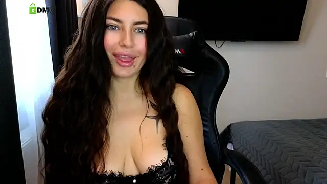 Snapshot of gracedorce chatting on October 14, 2025, 1:50 am gracedorce online show from October 14, 2025, 1:50 am