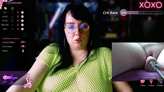 Snapshot of LeonaHarrison chatting on October 27, 2025, 11:49 pm LeonaHarrison online show from October 27, 2025, 11:49 pm