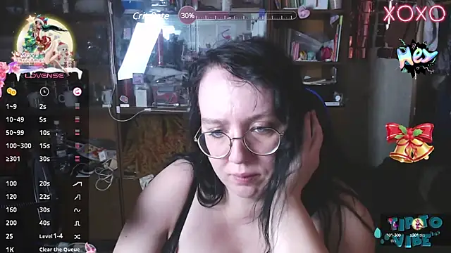 LeonaHarrison online show from January 14, 2025, 5:30 am