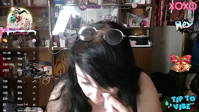 LeonaHarrison online show from January 12, 2025, 3:17 am