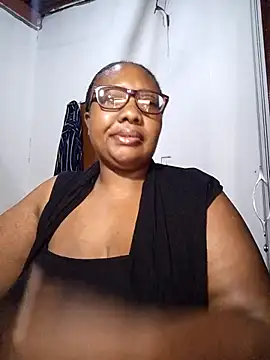 YELLOW BONE online show from October 10, 2025, 12:22 am